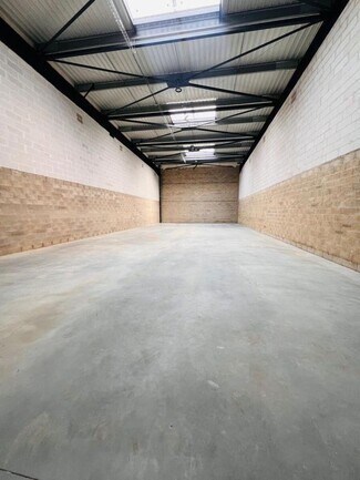 More details for 51 Rue Pierre Curie, Plaisir - Light Industrial to Rent