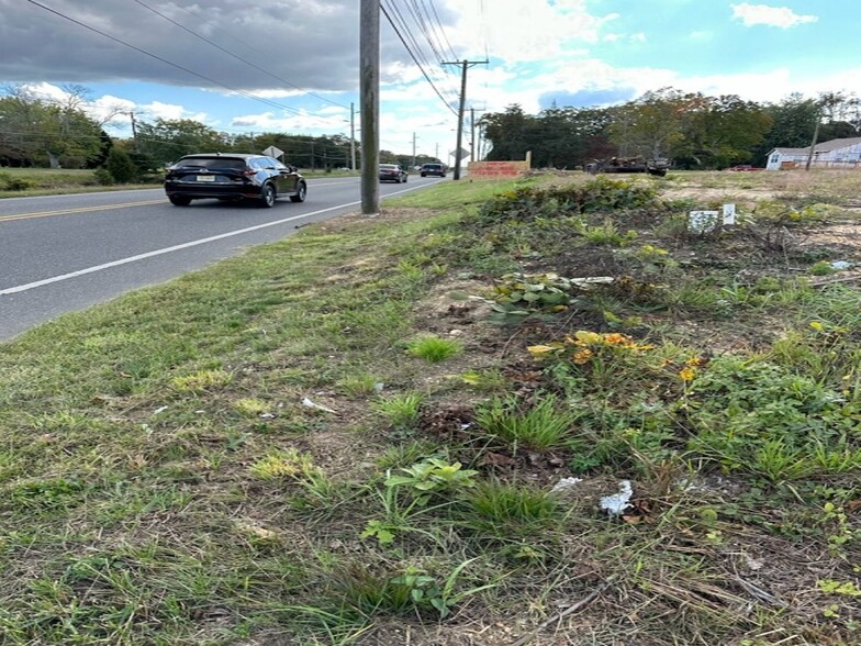 2450 S West Blvd, Vineland, NJ for sale - Building Photo - Image 1 of 6