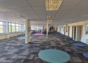 Den Rd, Kirkcaldy to rent Interior Photo- Image 2 of 5