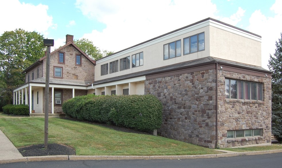 853 2nd St Pike, Richboro, PA 18954 UK