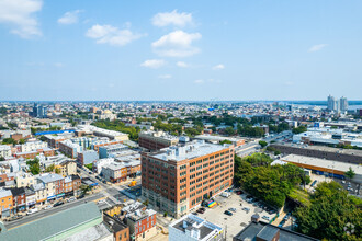 990 Spring Garden St, Philadelphia, PA - aerial  map view