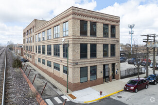 More details for 1900 W Kinzie St, Chicago, IL - Light Industrial for Sale