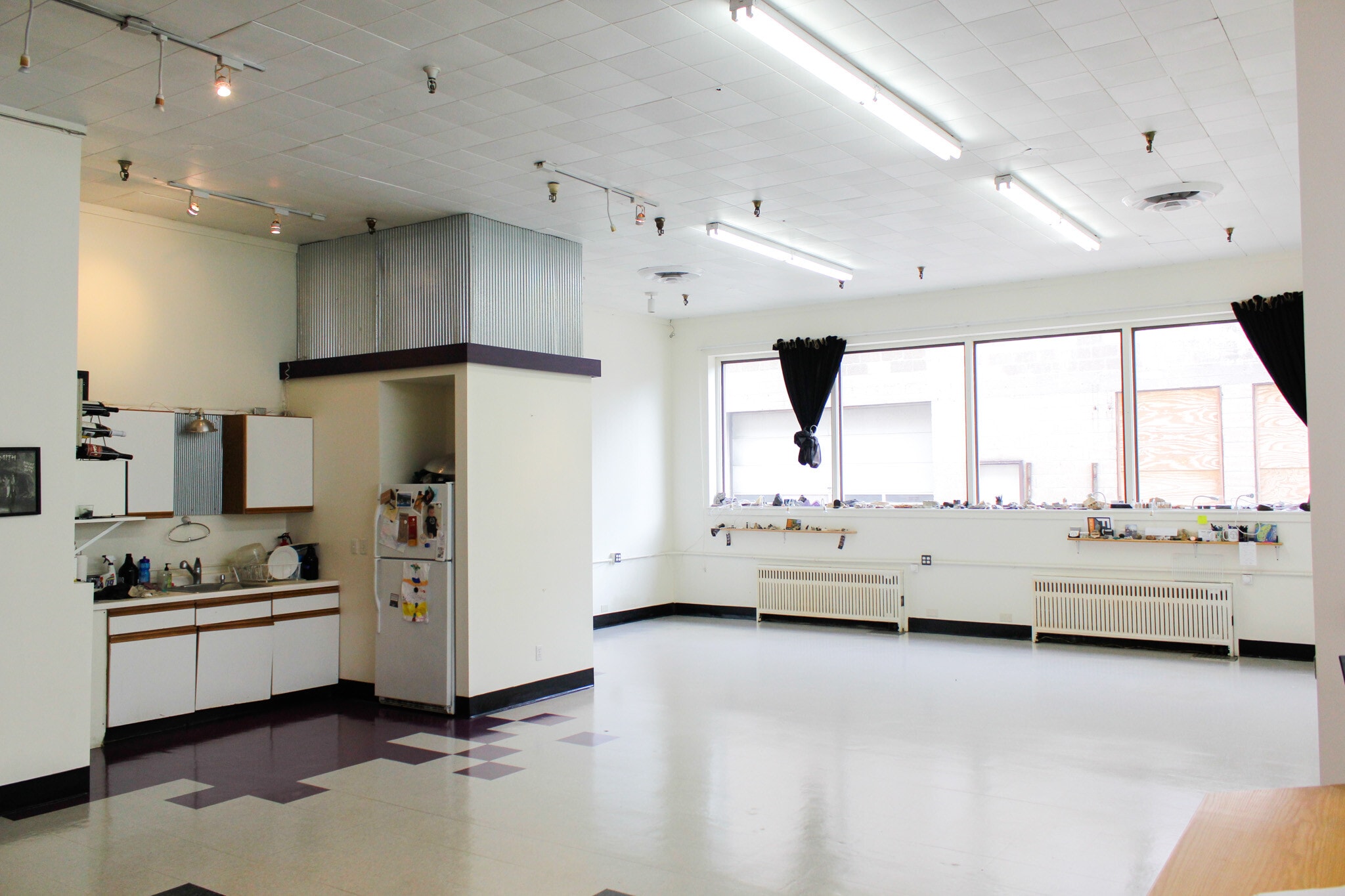 1618-1620 Central Ave NE, Minneapolis, MN to rent Interior Photo- Image 1 of 5