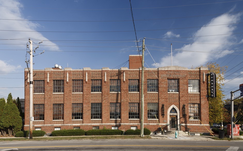 351 S East St, Indianapolis, IN for sale - Building Photo - Image 1 of 1