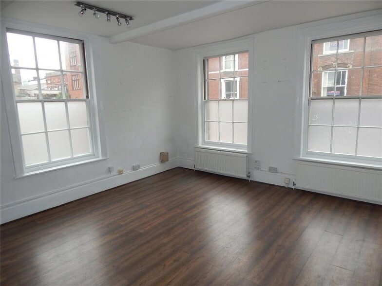 13 Upper King St, Norwich to rent - Building Photo - Image 3 of 3