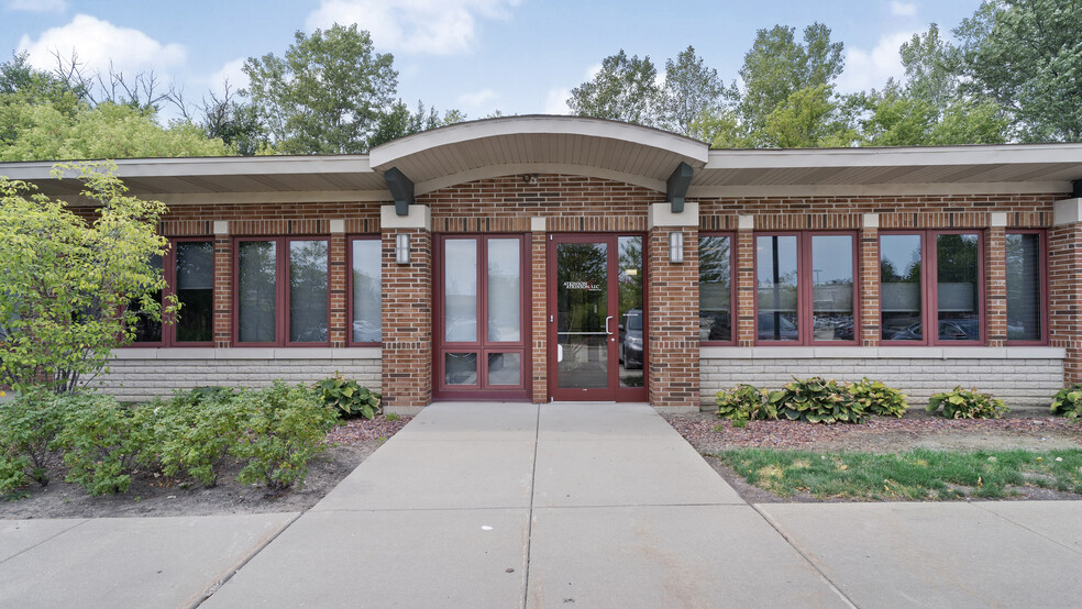 1460-1468 Techny Rd, Northbrook, IL for sale - Building Photo - Image 1 of 1