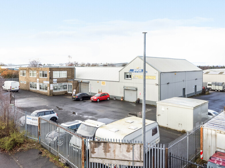Hobson Industrial Estate, Newcastle Upon Tyne to rent - Primary Photo - Image 1 of 3