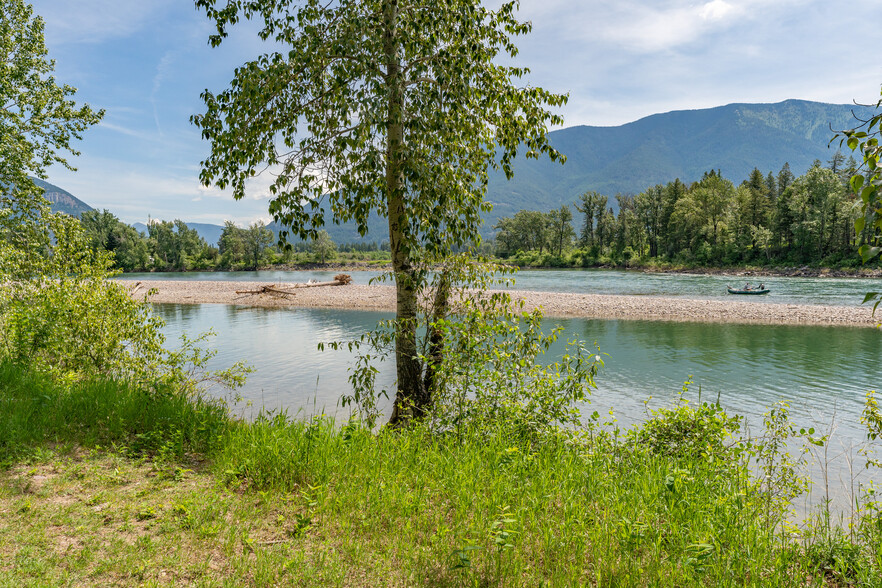 659 US Highway 2 E, Columbia Falls, MT for sale - Building Photo - Image 2 of 87