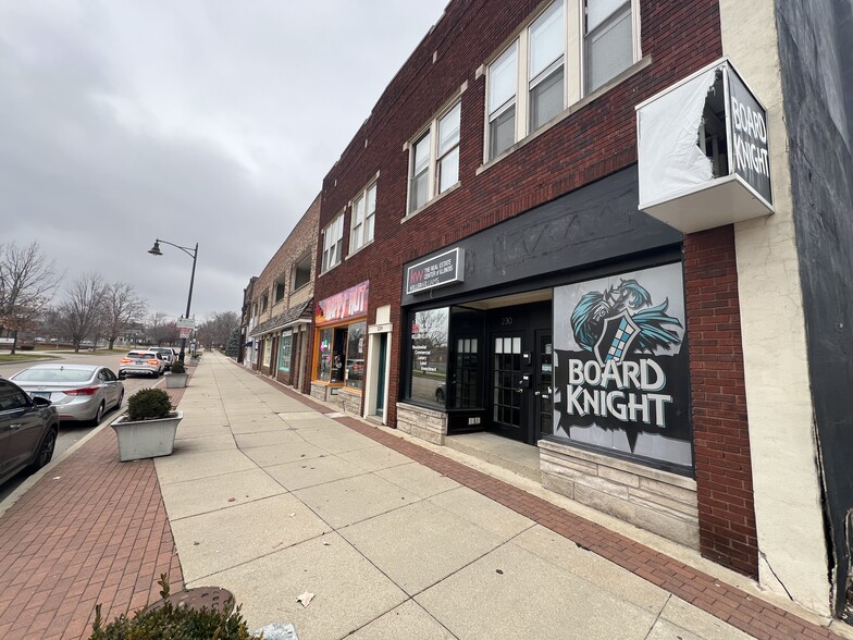 228-248 W Main St, Decatur, IL for rent - Building Photo - Image 1 of 2