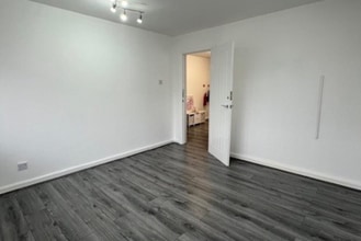 Chapel Ln, Warrington to rent Interior Photo- Image 2 of 2