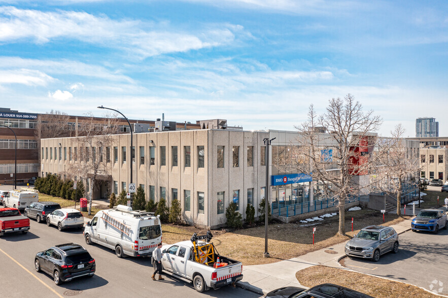 9150 Boul De L'acadie, Montréal, QC for rent - Building Photo - Image 2 of 4