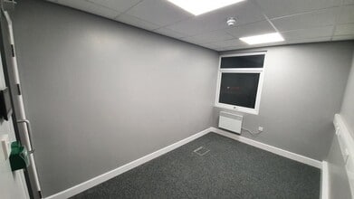 85-87 Market St, Bolton to rent Building Photo- Image 2 of 4