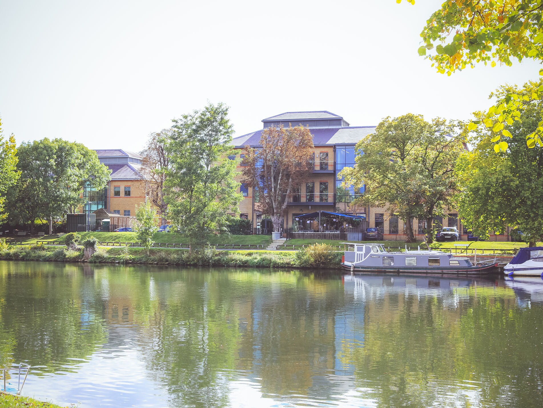 1 Kingsbury Cres, Staines for sale Primary Photo- Image 1 of 1