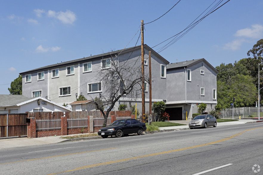 7359 Kester Ave, Van Nuys, CA for sale - Building Photo - Image 1 of 1