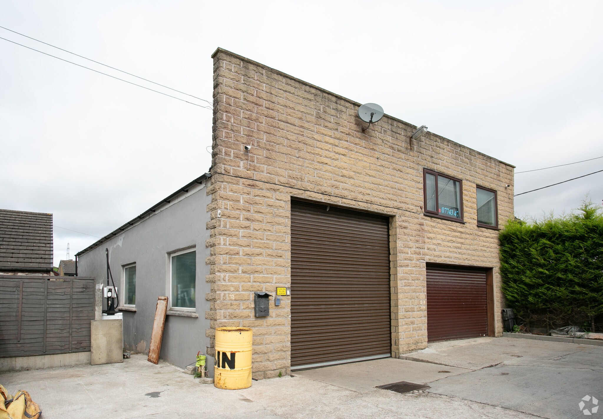 7 Hallsteads, Dove Holes, Buxton for sale Primary Photo- Image 1 of 1