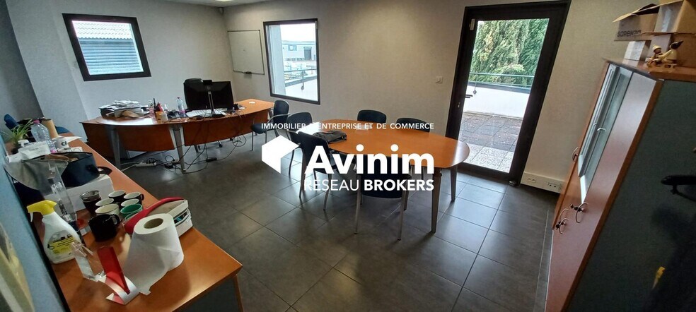 Office in Plaisance-du-Touch for sale - Building Photo - Image 2 of 9