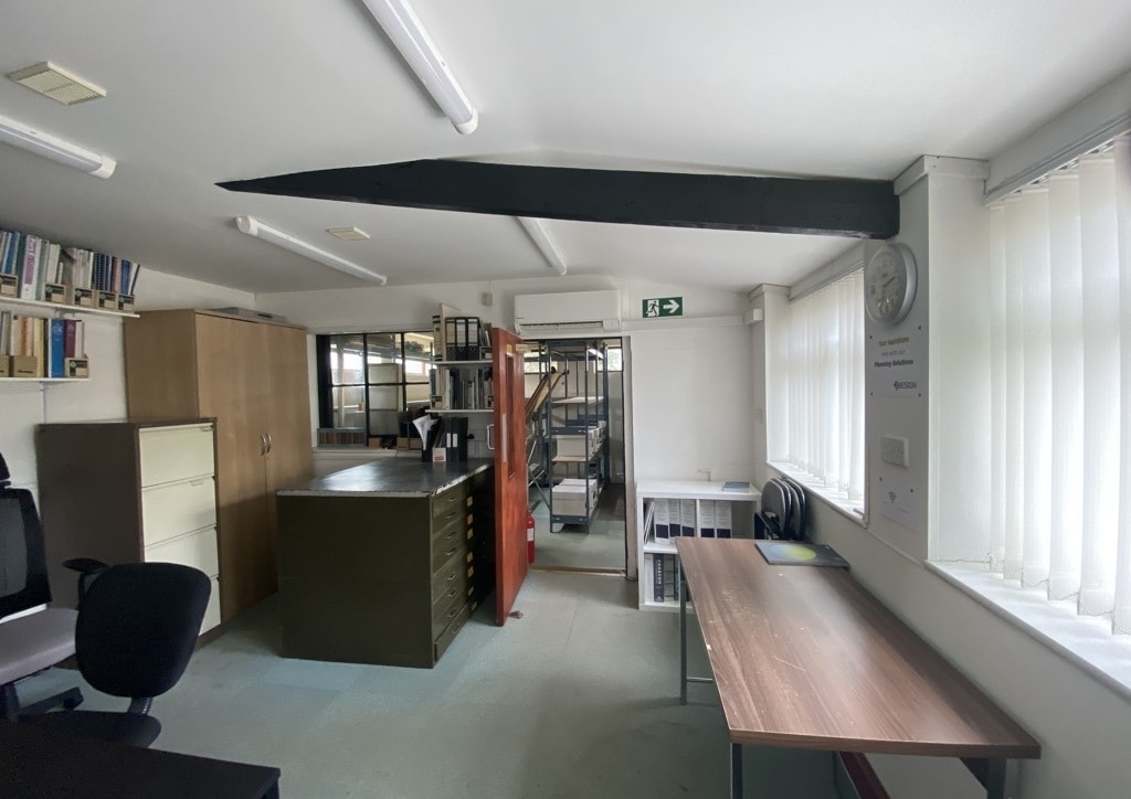 1A King Edward Rd, Bedford to rent Interior Photo- Image 1 of 2