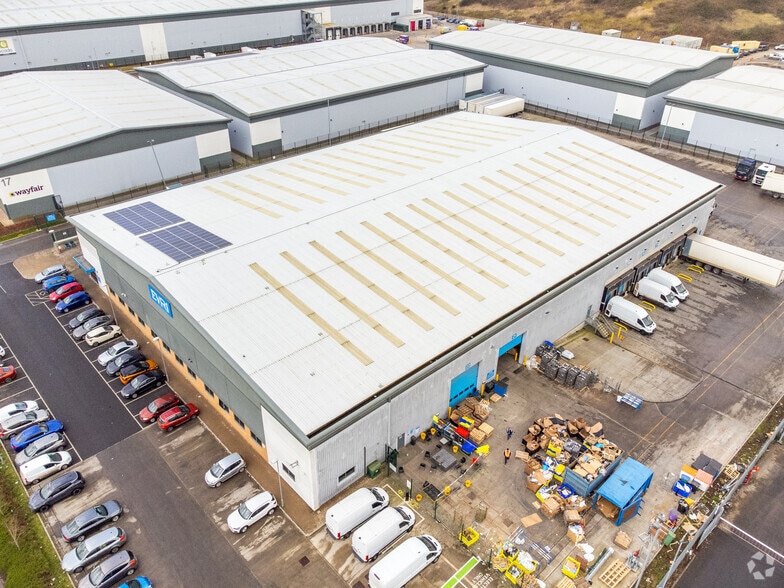 Kings Weston Ln, Avonmouth to rent - Aerial - Image 3 of 3