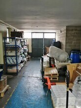 Light Industrial in Maisons-Alfort for sale Interior Photo- Image 2 of 6