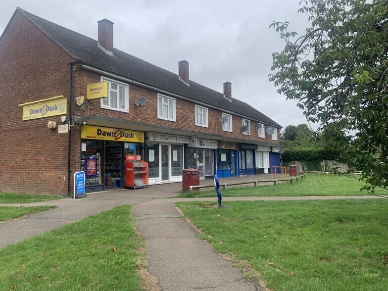 39-51 Elizabeth Road, Bishop's Stortford for sale - Building Photo - Image 2 of 8