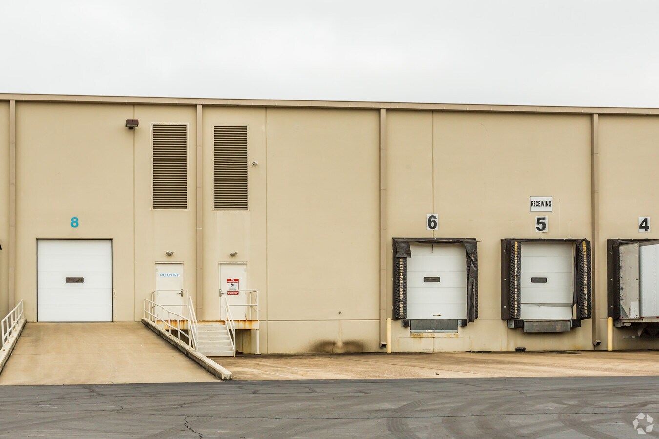 4481 Pleasant Hill Rd, Memphis 38118 UK