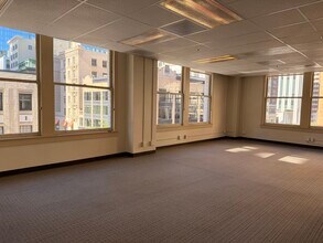 610 SW Broadway, Portland, OR to rent Interior Photo- Image 2 of 3