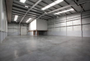 Armstrong Rd, London to rent - Interior Photo - Image 3 of 9