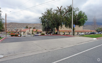 45252 Ca-74, Hemet, CA for sale Primary Photo- Image 1 of 1