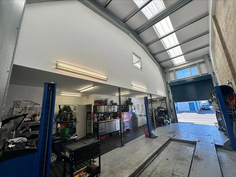 Maple Leaf Business Park, Units 44-47 Manston, Ramsgate for sale - Interior Photo - Image 2 of 10