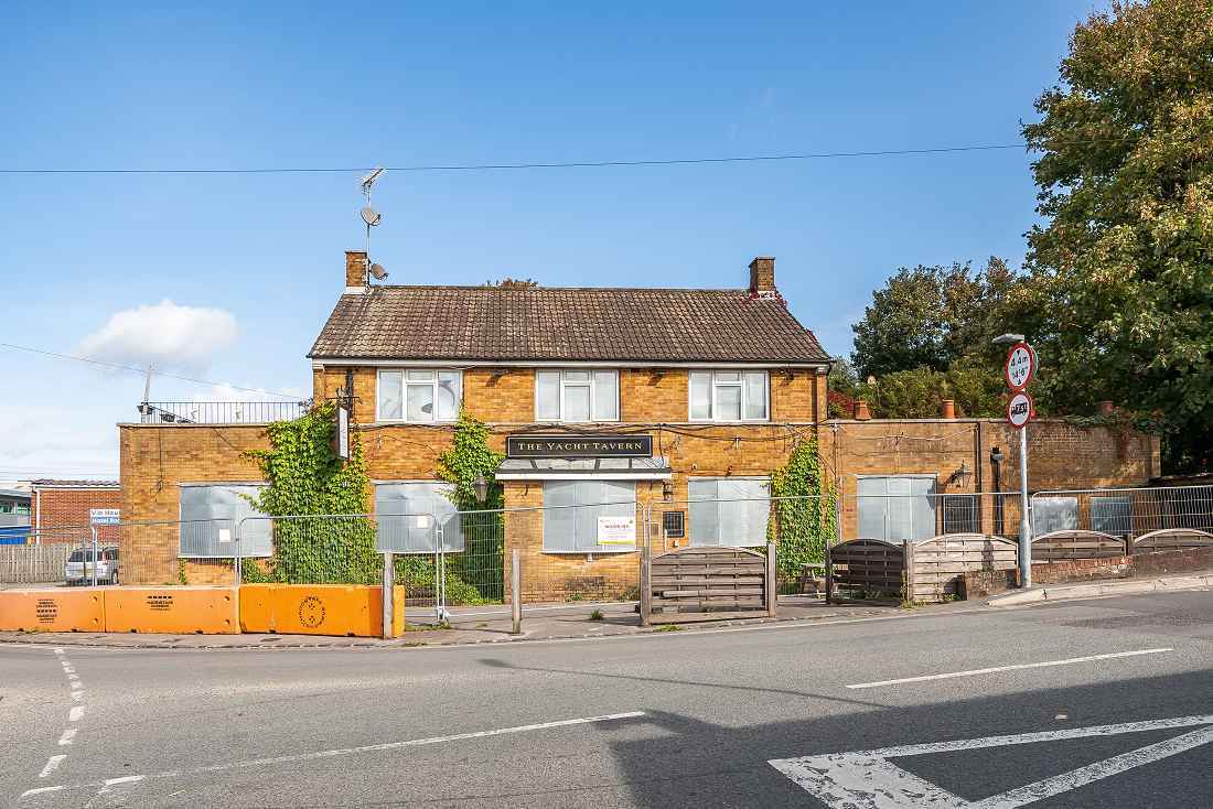 Sea Rd, Southampton for sale Building Photo- Image 1 of 1