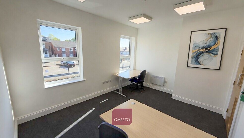 8 Portland St, Beeston to rent - Building Photo - Image 2 of 16