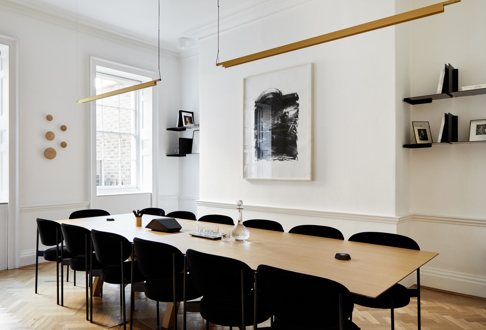 15 Southampton Pl, London to rent Interior Photo- Image 1 of 7