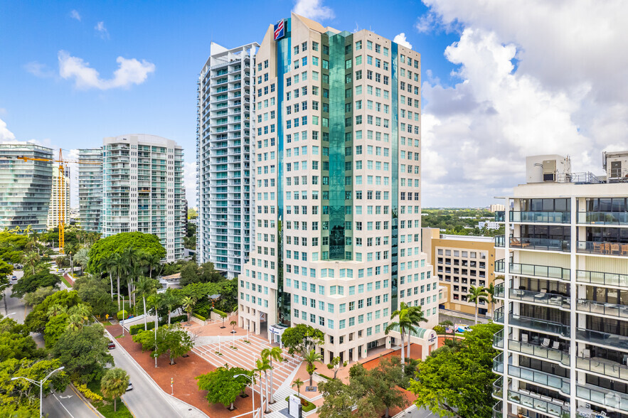 2601 S Bayshore Dr, Coconut Grove, FL for rent - Aerial - Image 2 of 8