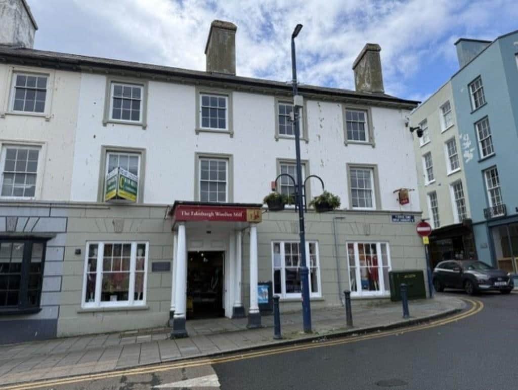 40-48 Great Darkgate St, Aberystwyth to rent Building Photo- Image 1 of 4