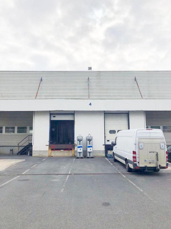 Industrial in Villeron to rent Building Photo- Image 1 of 6