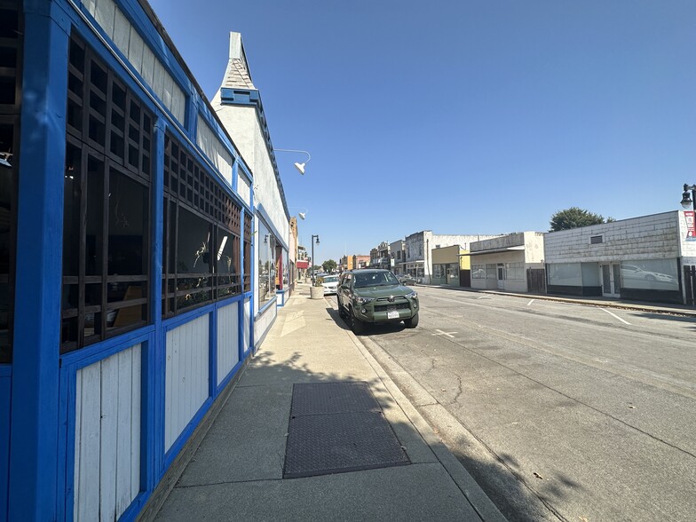 7-9 Main St, Isleton, CA for sale - Building Photo - Image 2 of 40