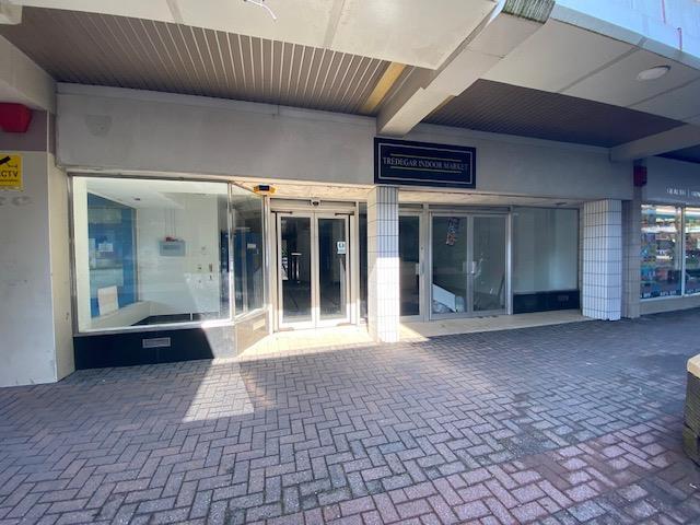 Commercial St, Tredegar to rent - Building Photo - Image 3 of 8