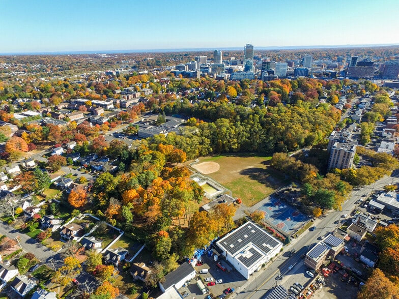 201 Ferris Ave, White Plains, NY for rent - Aerial - Image 3 of 7