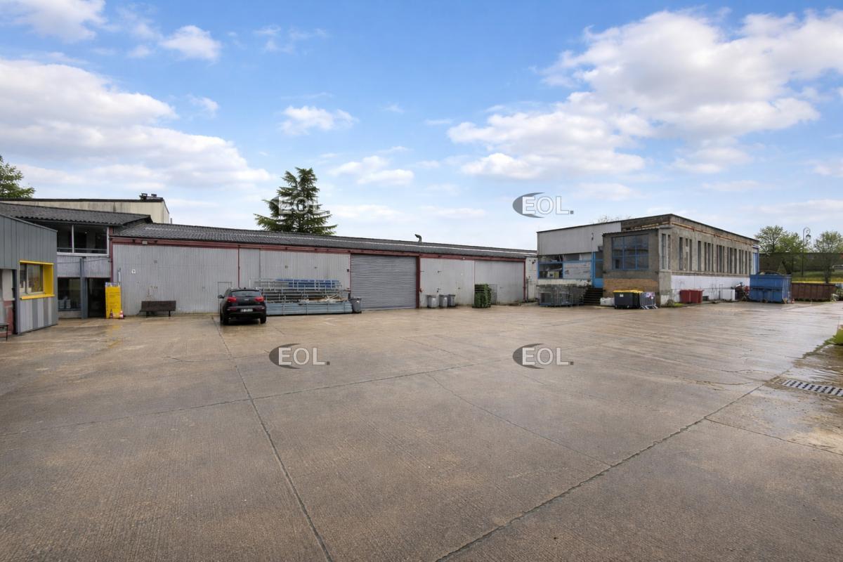 Industrial in Montgeron for sale Building Photo- Image 1 of 22