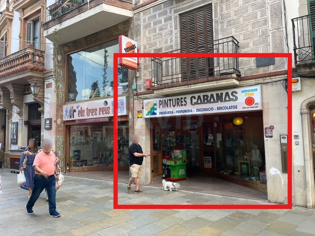 Retail in Sant Cugat del Vallès, Barcelona to rent Interior Photo- Image 1 of 3