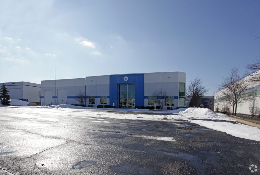 2475 Millennium Dr, Elgin, IL 60124 UK