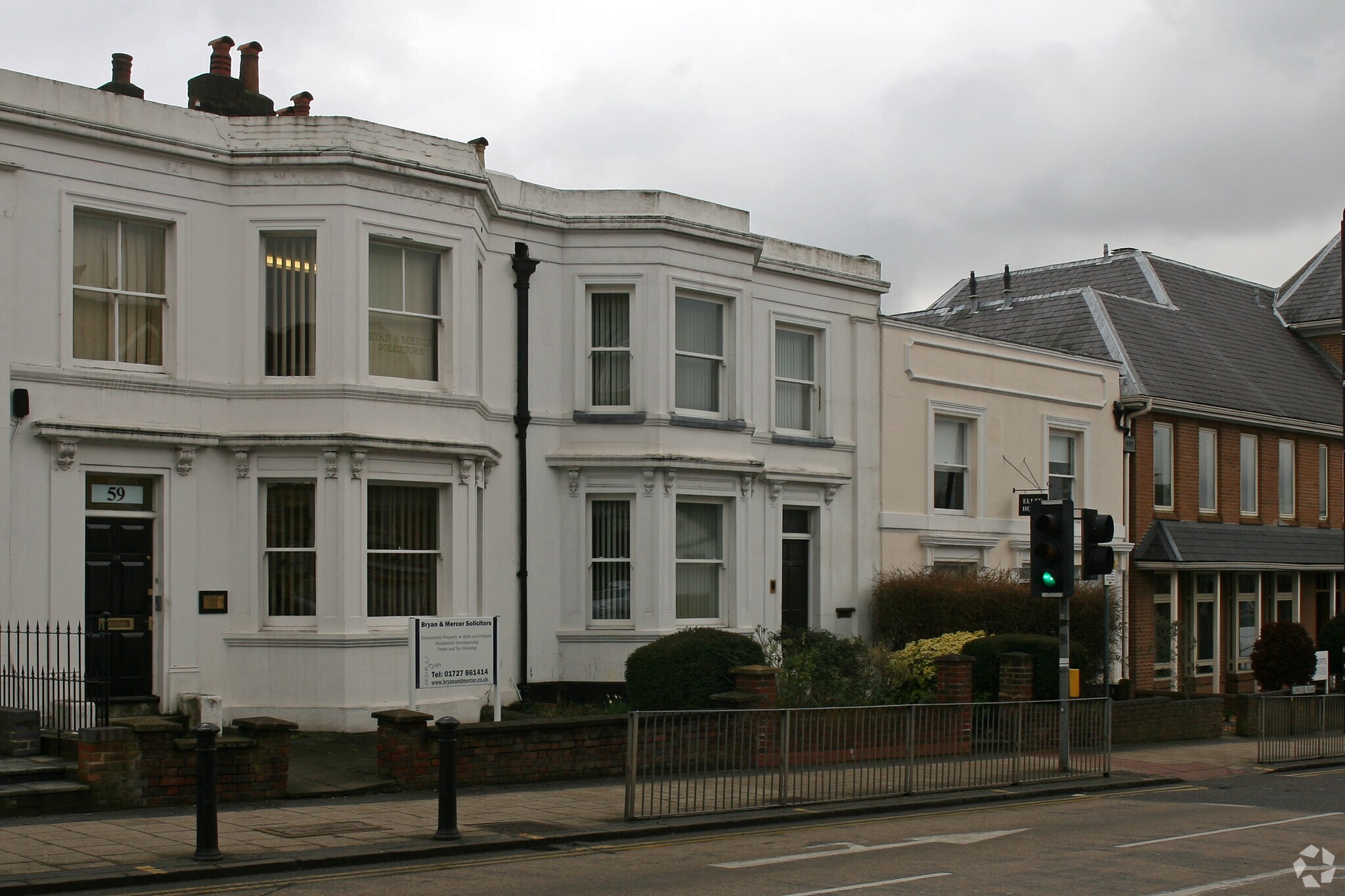 61 London Rd, St Albans for sale Primary Photo- Image 1 of 1