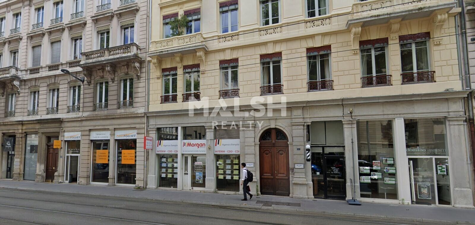 Retail in Lyon to rent Building Photo- Image 1 of 4