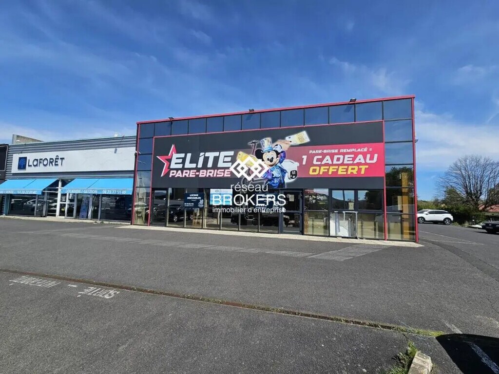 Location Commerce 480 m² - Photo 1