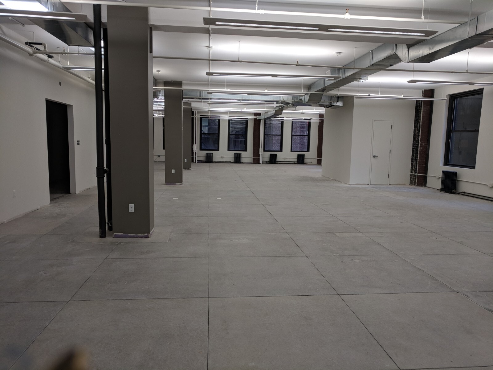 160 Broadway, New York, NY to rent Building Photo- Image 1 of 7