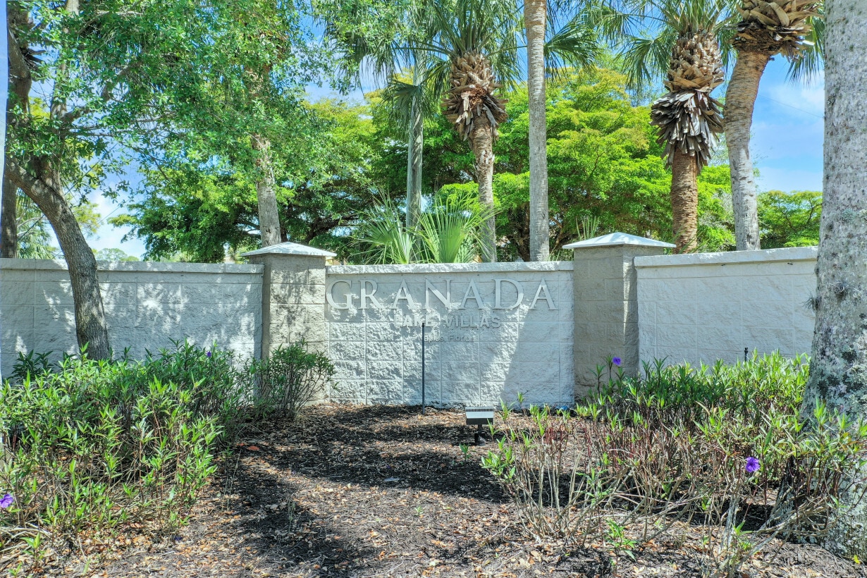 Granada Lakes Villas 56 remodeled units Naples, FL for Sale