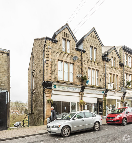 19-21 Deardengate, Haslingden for sale - Primary Photo - Image 1 of 2