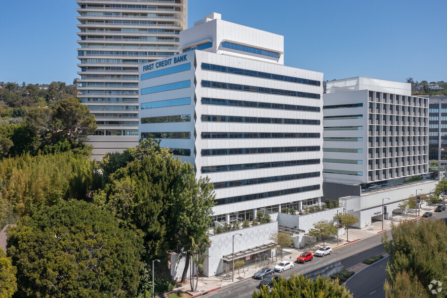 9255 W Sunset Blvd, West Hollywood, CA for rent - Building Photo - Image 1 of 12