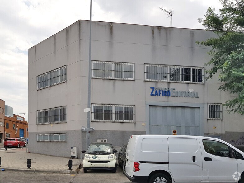 Industrial in Fuenlabrada, Madrid for sale - Interior Photo - Image 1 of 1