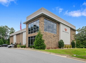 2847 Bridgewood Dr, Fayetteville, NC for sale Building Photo- Image 1 of 61